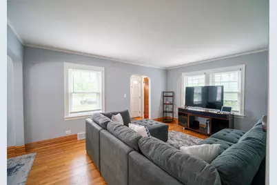 1686 Lunt Avenue, Des Plaines, IL 60018 - Photo 5