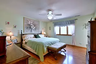 2511 N 74th Ave, Elmwood Park, IL 60707 - Photo 23