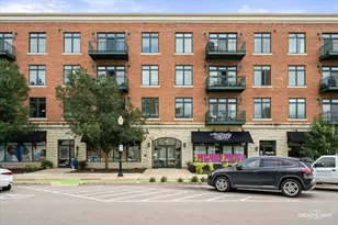 140 S River St, Aurora, IL 60506 - Photo 1