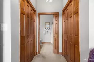 140 S River St, Aurora, IL 60506 - Photo 11