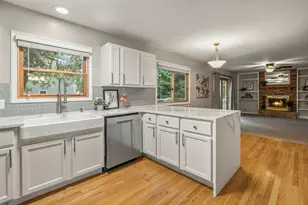 5481 Parkside Ct, Gurnee, IL 60031 - Photo 13