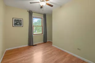 5481 Parkside Ct, Gurnee, IL 60031 - Photo 25