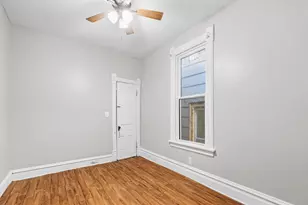 7427 S Evans Ave, Chicago, IL 60619 - Photo 9