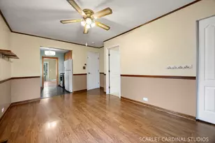 28W634 Malvin Albright St, Warrenville, IL 60555 - Photo 7