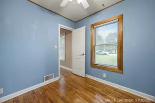 28W634 Malvin Albright St, Warrenville, IL 60555 - Photo 11