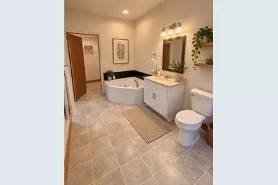 936 Hammerschmidt Avenue, Lombard, IL 60148 - Photo 19