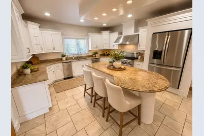 936 Hammerschmidt Avenue, Lombard, IL 60148 - Photo 5