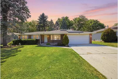 904 Chippewa Drive, Elgin, IL 60120 - Photo 1
