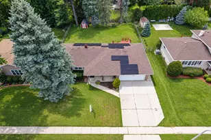 904 Chippewa Dr, Elgin, IL 60120 - Photo 37