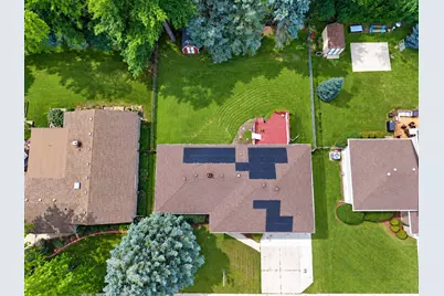 904 Chippewa Drive, Elgin, IL 60120 - Photo 35