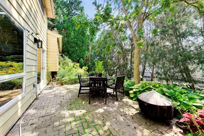 915 W Frontenac Drive, Arlington Heights, IL 60004 - Photo 33