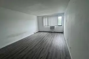5306 N Cumberland Ave, Chicago, IL 60656 - Photo 3