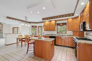 606 Lenox Ct, Champaign, IL 61822 - Photo 33
