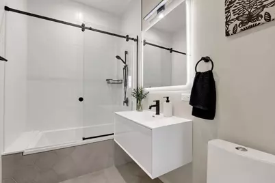 522 N Western Avenue #303, Chicago, IL 60612 - Photo 11