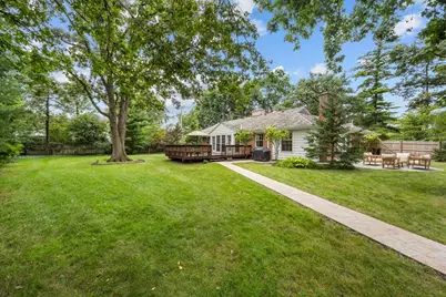 975 Inverlieth Terrace, Lake Forest, IL 60045 - Photo 23