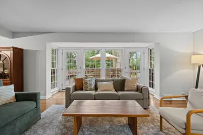 975 Inverlieth Terrace, Lake Forest, IL 60045 - Photo 5