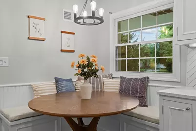 975 Inverlieth Terrace, Lake Forest, IL 60045 - Photo 11