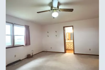 1698 E 1400 North Road, Watseka, IL 60970 - Photo 23