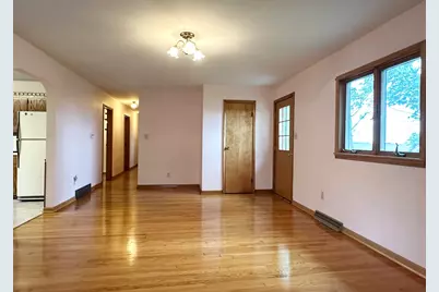 1698 E 1400 North Road, Watseka, IL 60970 - Photo 17