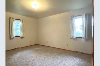1698 E 1400 North Road, Watseka, IL 60970 - Photo 25