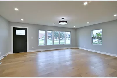 8321 W Ballard Road, Niles, IL 60714 - Photo 7