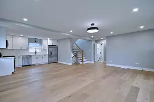 8321 W Ballard Rd, Niles, IL 60714 - Photo 9