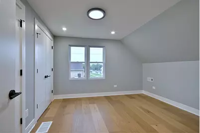 8321 W Ballard Road, Niles, IL 60714 - Photo 23