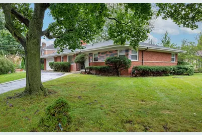6756 N Keating Avenue, Lincolnwood, IL 60712 - Photo 3