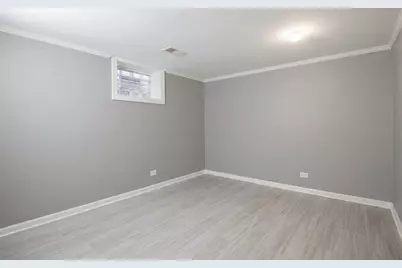 6756 N Keating Avenue, Lincolnwood, IL 60712 - Photo 13