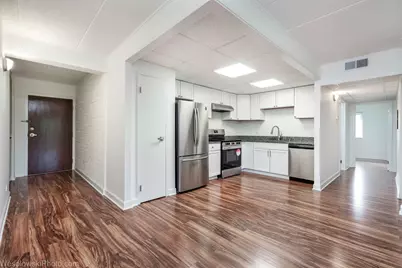 3856 S Parkway Drive #3B, Northbrook, IL 60062 - Photo 9