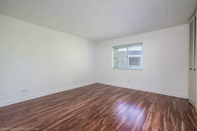 3856 S Parkway Drive #3B, Northbrook, IL 60062 - Photo 5