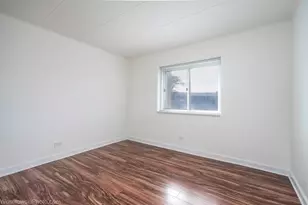 3856 S Parkway Dr, Northbrook, IL 60062 - Photo 13