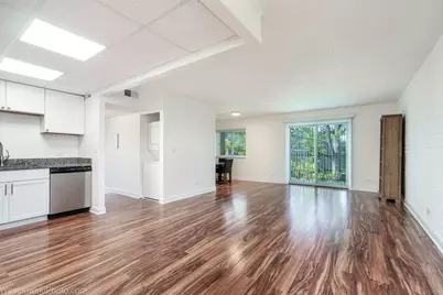 3856 S Parkway Drive #3B, Northbrook, IL 60062 - Photo 11