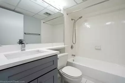 3856 S Parkway Drive #3B, Northbrook, IL 60062 - Photo 15