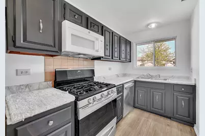 526 Alton Court, Carol Stream, IL 60188 - Photo 9