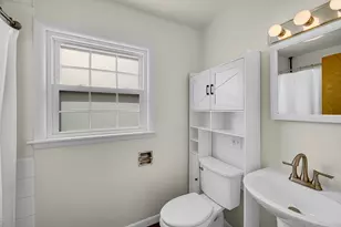 624 S Hamilton St, Lockport, IL 60441 - Photo 13