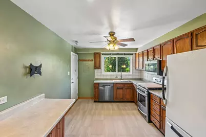 1406 S Fairfield Avenue #49B, Lombard, IL 60148 - Photo 5