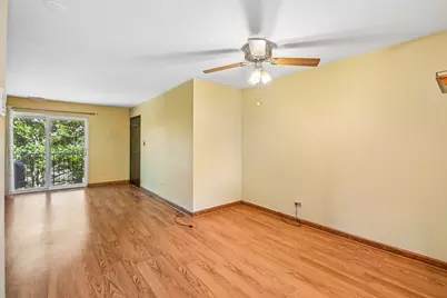 1406 S Fairfield Avenue #49B, Lombard, IL 60148 - Photo 3