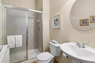 20 Bridlepath Drive, Lindenhurst, IL 60046 - Photo 13