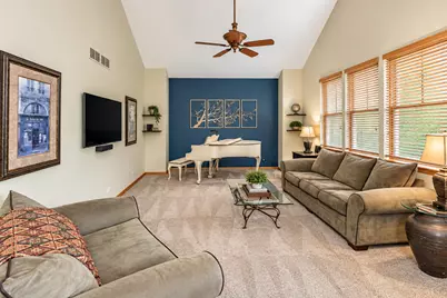 2195 Northland Lane, Yorkville, IL 60560 - Photo 9
