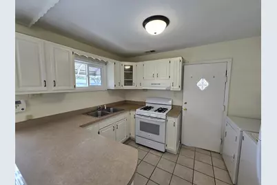 16516 Spaulding Avenue, Markham, IL 60428 - Photo 5