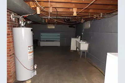 210 E 4th Street, Hoffman, IL 62250 - Photo 23