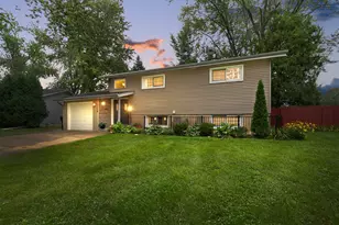 2209 Kingston Rd, Waukegan, IL 60087 - Photo 1