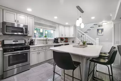 2209 Kingston Road, Waukegan, IL 60087 - Photo 3