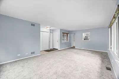 602 N Drury Lane, Arlington Heights, IL 60004 - Photo 9