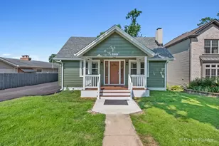 4524 Cross St, Downers Grove, IL 60515 - Photo 1