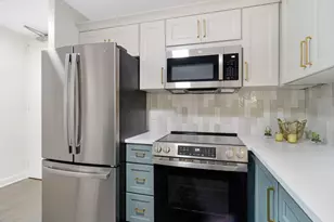 405 N Wabash Ave, Chicago, IL 60611 - Photo 13