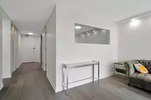 405 N Wabash Ave, Chicago, IL 60611 - Photo 9
