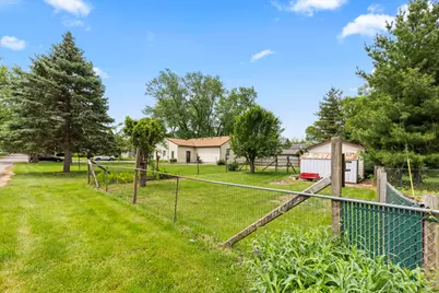 1406 Kaskaskia Avenue, Elgin, IL 60123 - Photo 3
