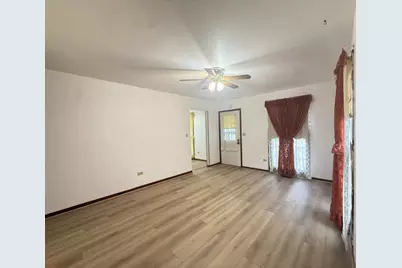 1406 Kaskaskia Avenue, Elgin, IL 60123 - Photo 13